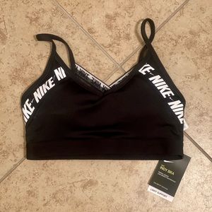 Nike Indy Light Support Sports Bra NEW